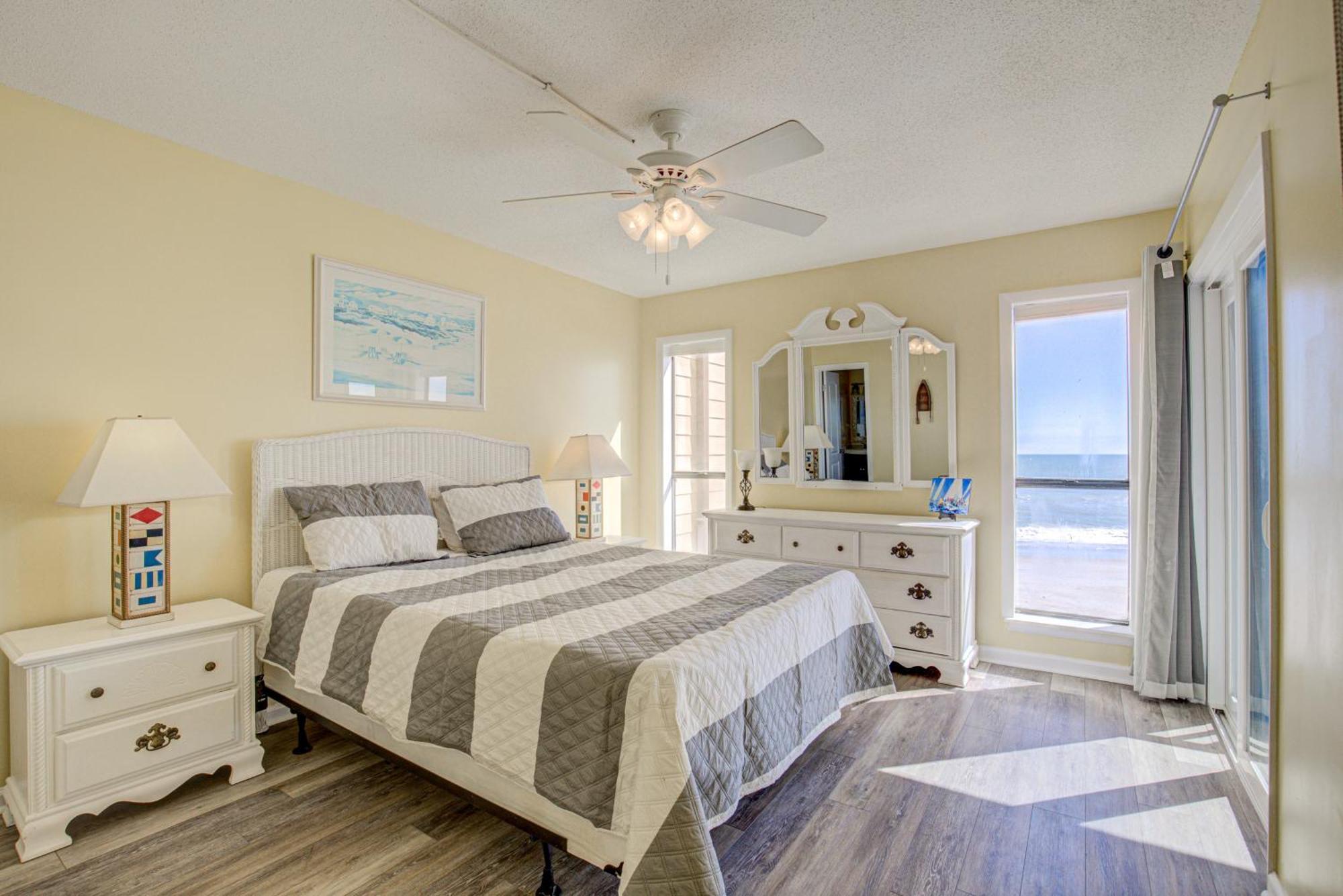 Topsail Dunes North Topsail Beach Room photo